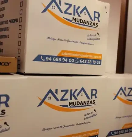 Cajas de Azkar Mudanzas preparadas para una mudanza por separación en Bilbao